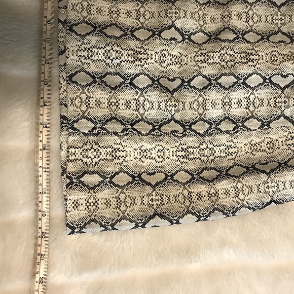 Snakeskin Skirt - Picture 3 of 5